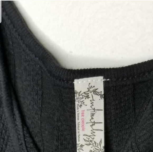 NWT FREE PEOPLE  CROP TOP SUMMER BRAMI BLACK - Picture 4 of 8